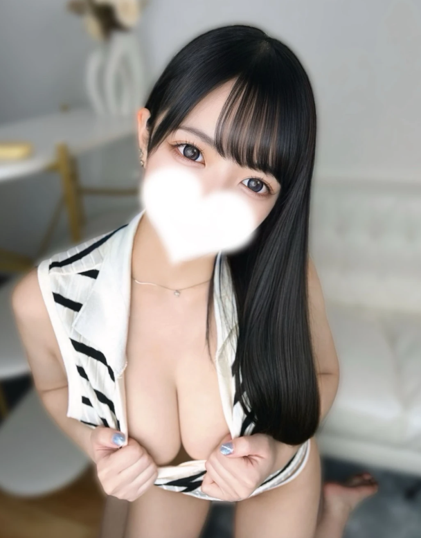 橘あいか